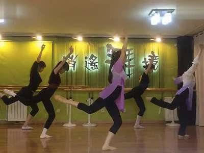 急求古典舞《爱莲说》的伴奏音乐,请发送到知