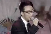 李玉刚魅力四射演绎网络红歌