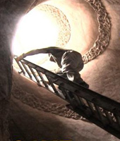 《CaveDigger》