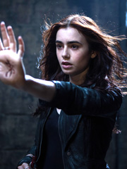 圣杯神器：骸骨之城