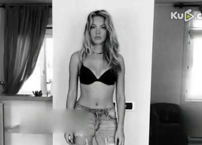 [视频]花花公子终期裸体插页女郎公布 系90后嫩模