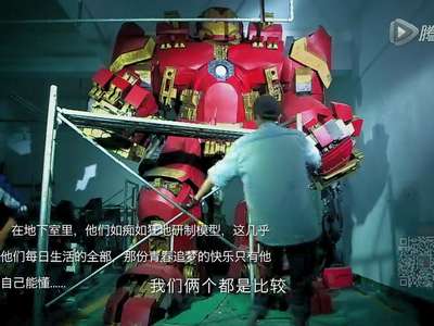  [视频]宅男爱上机器人 自费5万造6米巨型大黄蜂