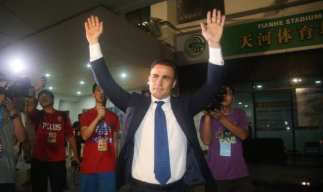 取代恒大的不是上港而是他,最强三叉戟建立中