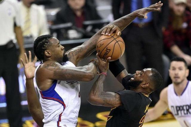 现役NBA最强的中锋排行榜!小乔丹仅排第五,第