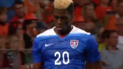 扎尔德斯门前轻巧垫射扳平比分 荷兰1-1美国-乐