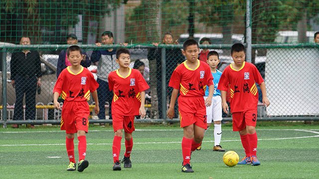 上海足球再夺冠军!博击小将问鼎U11五人制冠