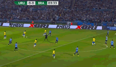 内马尔在中场带球晃过对方多名防守队员后狂奔30米,但可惜巴西队员门