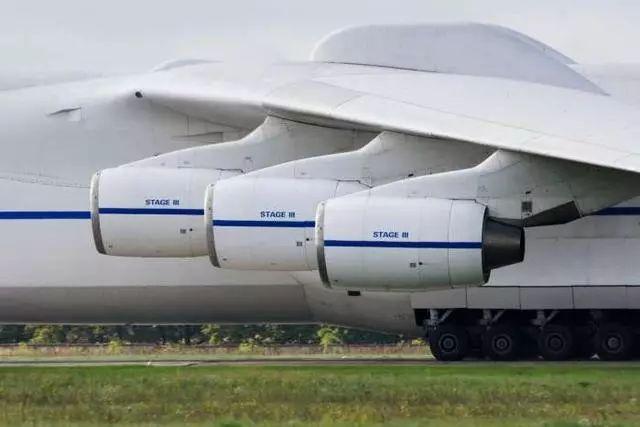 AI-9500F型涡扇发动机,加力推力为9500公斤:为