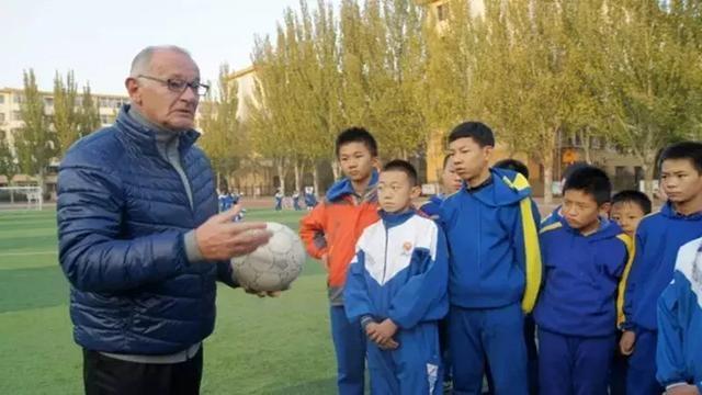 昨天18号四川足球好消息不断传来,难道四川足