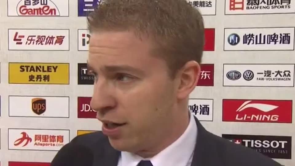 广州主帅:盛赞范子铭球场表现 称年轻人有起伏