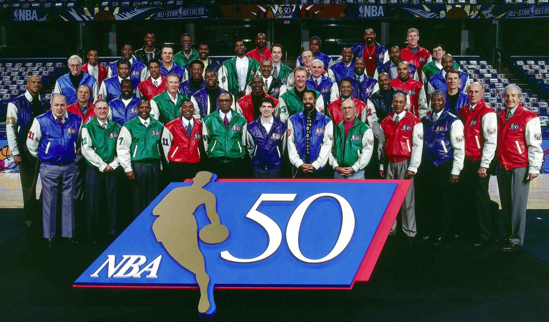 历史上的10月30日:乔丹天勾领衔 NBA50大巨星出炉
