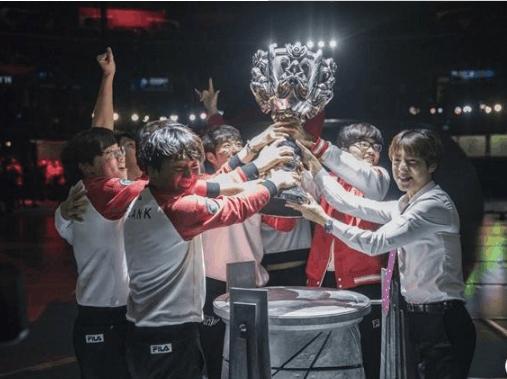 Faker韩服暴走剑指第一!网友:李哥今年想要什