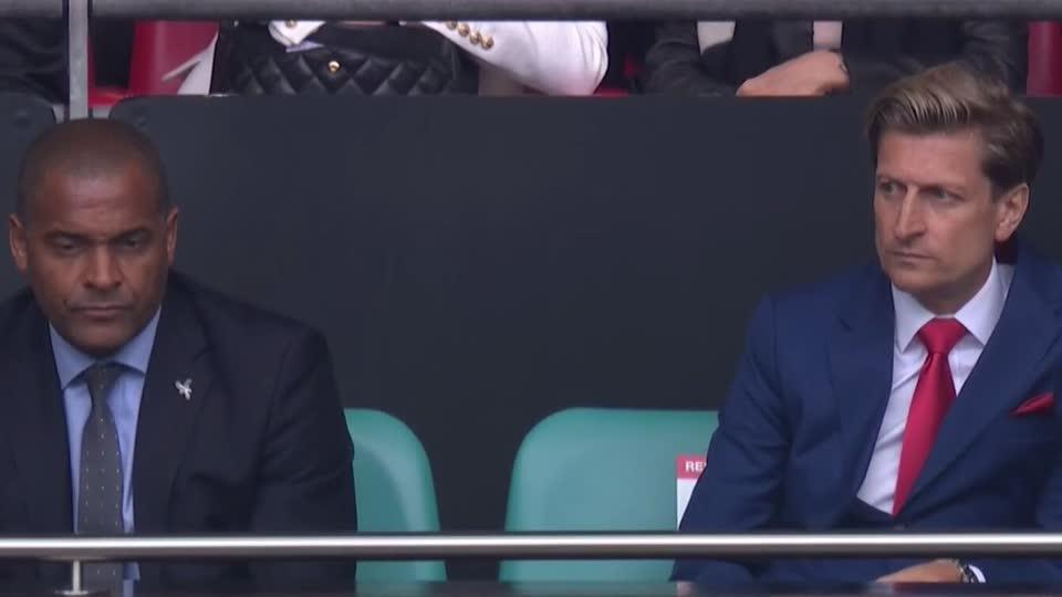 揭秘足总杯历史纪录 詹俊现场科普英超冷知识