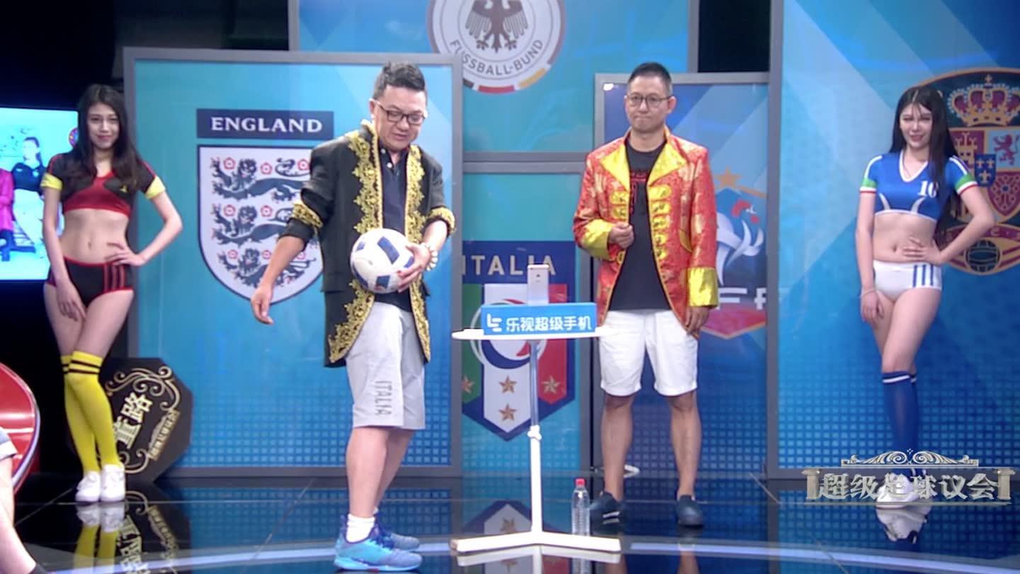 拉脱维亚美女主持来袭 众人为之神魂颠倒