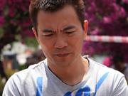 萌妹子山林遇险