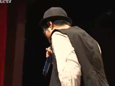 <em>男才女貌</em>七夕发片 袁成杰戚薇骑牛遇尴尬_百度