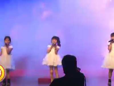 <em>达人秀</em>北京汇演:王君如化蝶起舞 张若峰拧成麻