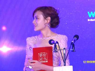 叶一茜不愿消费女儿人气图片